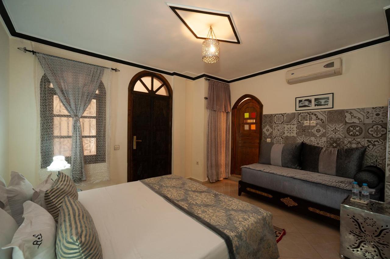 Riad De La Semaine Марракеш Экстерьер фото