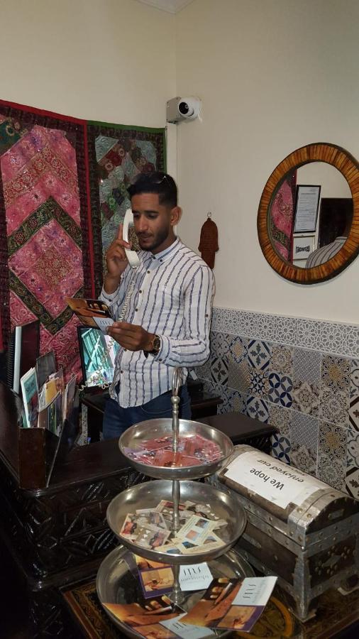 Riad De La Semaine Марракеш Экстерьер фото