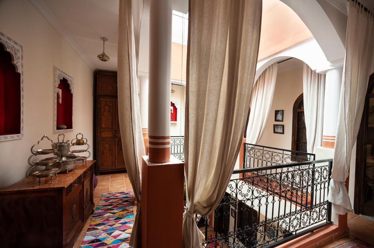 Riad De La Semaine Марракеш Экстерьер фото