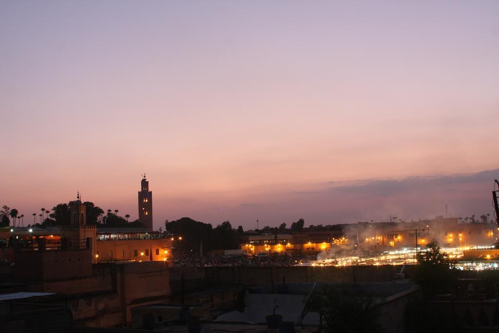 Riad De La Semaine Марракеш Экстерьер фото