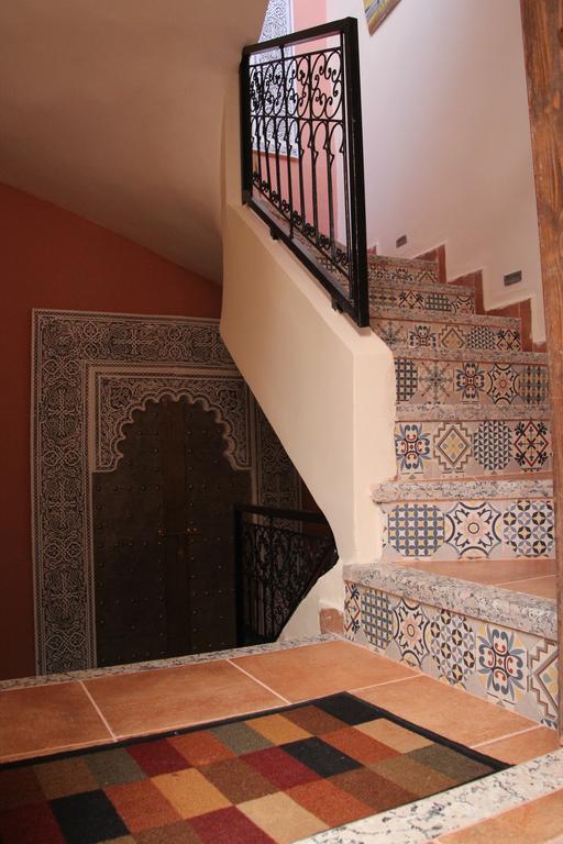 Riad De La Semaine Марракеш Экстерьер фото
